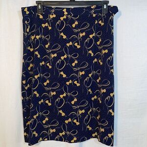 Estrada mid Length skirt 100% Polyester